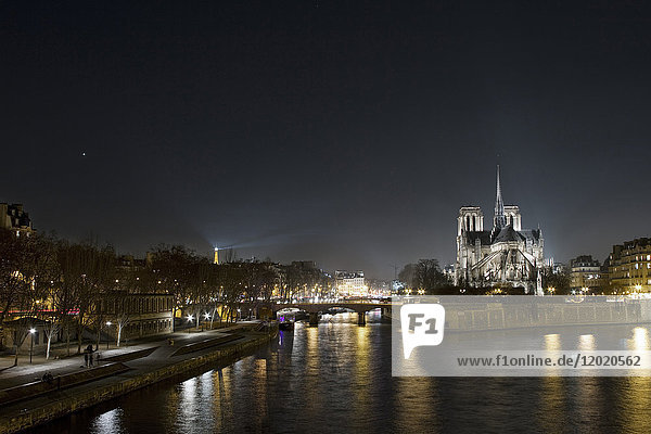 Frankreich  Paris  die Seine  ile de la Cite  Kathedrale Notre-Dame.
