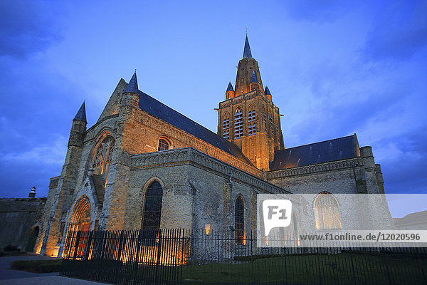 Frankreich  Hauts de France  Pas de Calais  Calais... Kirche. Notre-Dame de Calais