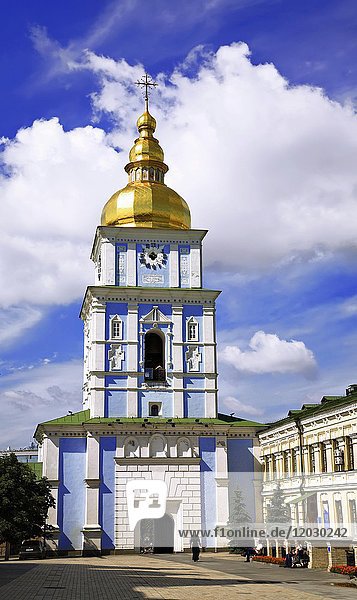 Glockenturm  St. Michaelskathedrale  Goldkuppelkloster St. Michael  Kiew  Ukraine  Europa
