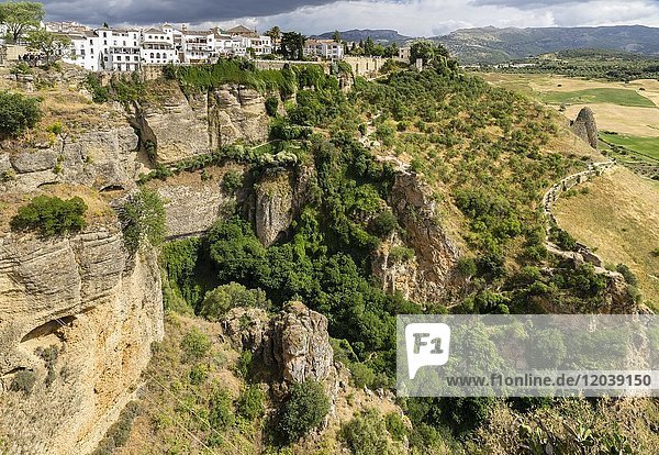 Ausblick auf Stadtteil La Cijara  Ronda  Provinz Málaga  Andalusien  Spanien  Europa