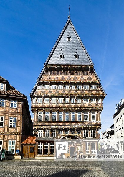 Knochenhaueramtshaus  Marktplatz mit Fachwerkhäusern  Hildesheim  Niedersachsen  Deutschland  Europa