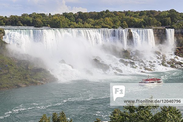 American Falls with tourist boat  Niagara Falls  Ontario  Canada  North America