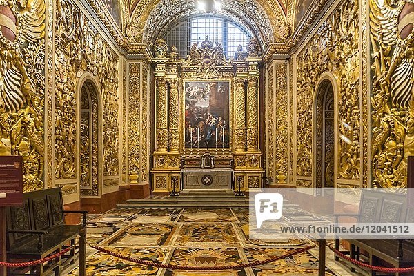 Prunkvolle Kapelle  Innenraum der römisch-katholischen St. John?s Co-Cathedral  Valletta  Malta  Europa