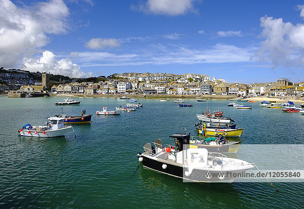 Großbritannien  England  Cornwall  St. Ives  Fischereihafen