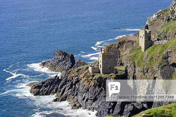 UK Cornwall Ruinen einer alten Zinnmine