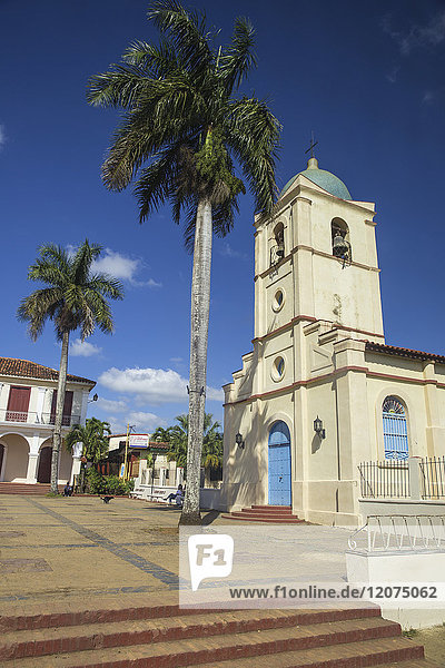 Kirche am zentralen Platz  Stadt Vinales  Vinales  Provinz Pinar del Rio  Kuba  Westindien  Karibik  Mittelamerika