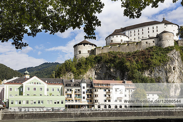 Österreich  Tirol  Kufstein  Altstadt  Festung Kufstein