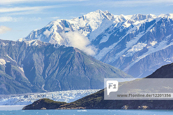 USA  Alaska  St. Elias Mountains und Yukon  Hubbard Gletscher