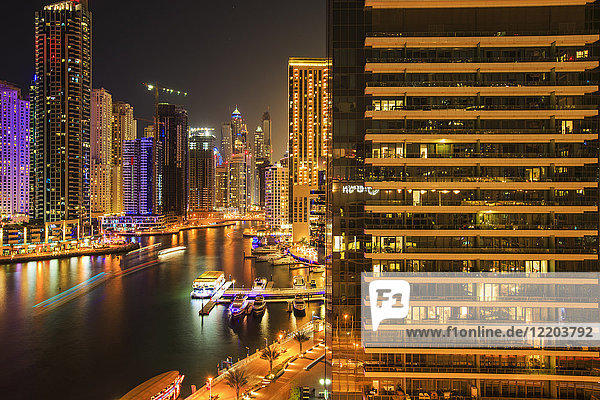United Arab Emirates Dubai Dubai Marina at night
