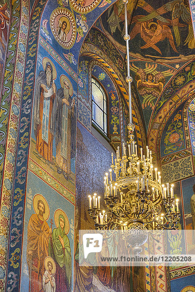 Decken- und Wandfresken  Kirche auf vergossenem Blut (Auferstehungskirche unseres Erlösers)  UNESCO-Weltkulturerbe  St. Petersburg  Russland  Europa