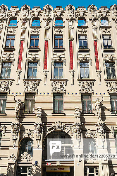 Jugendstil-Gebäudefassade  Alberta-Straße  Riga  Lettland  Europa