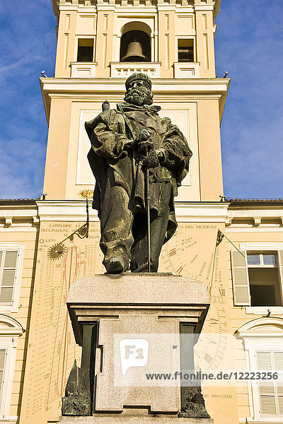 Garibaldi-Statue  Garibaldi-Platz  Parma  Emilia Romagna  Italien