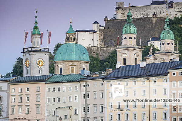 Blick auf die Altstadt  UNESCO-Welterbe  Salzburg  Österreich  Europa