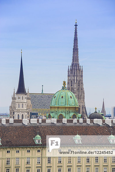 Blick auf die Skyline der Stadt  Wien  Österreich  Europa