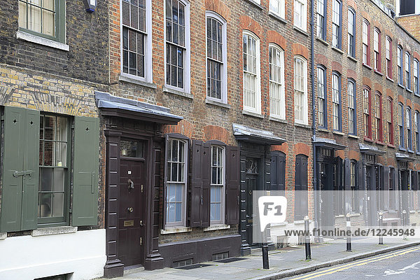 Historische Hugenottenhäuser aus dem 18. Jahrhundert  Spitalfields  East End  London  England  Vereinigtes Königreich  Europa