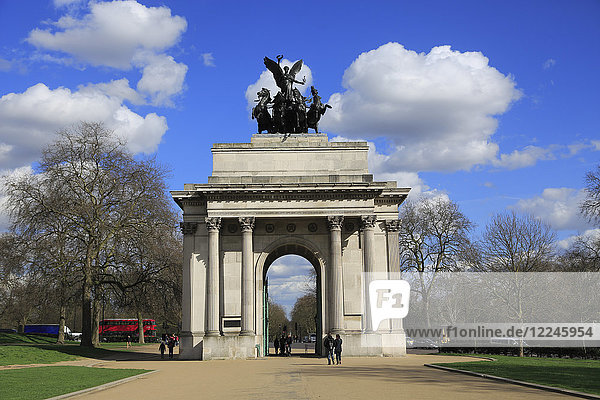 Wellington Arch (Verfassungsbogen)  Hyde Park Corner  London  England  Vereinigtes Königreich  Europa