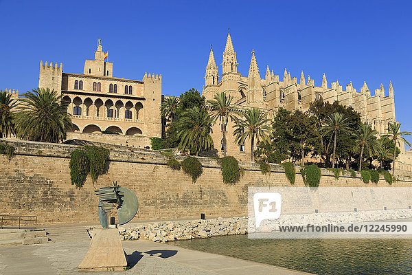 Kathedrale  Palma De Mallorca  Mallorca  Balearische Inseln  Spanien  Mittelmeer  Europa