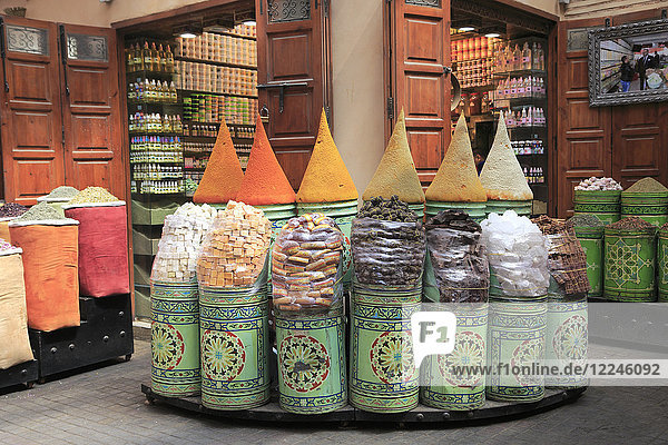 Gewürzmarkt  Souk  Mellah (Altes jüdisches Viertel)  Marrakesch (Marrakech)  Marokko  Nordafrika  Afrika