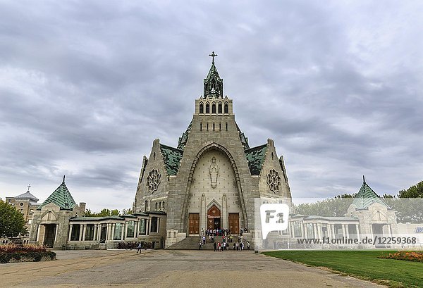 Basilica Notre-Dame du Cap  Trois-Rivières  Québec  Canada  North America