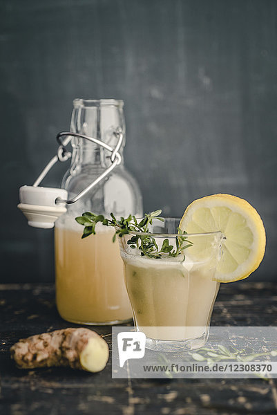 Glas Switchel