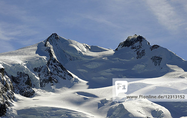 Schweiz  Kanton Waadt  Skigebiet Zermatt  Monte-Rosa-Massiv