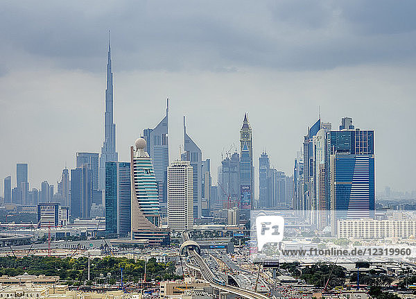 Finanzzentrum und Stadtzentrum  Blick von oben  Dubai  Vereinigte Arabische Emirate  Naher Osten