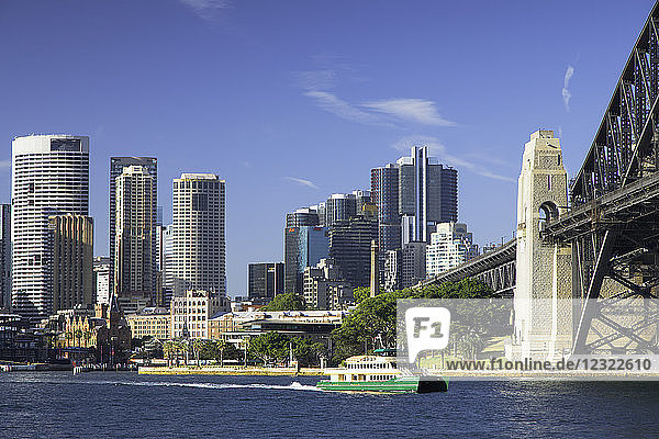 Sydney Harbour Bridge and skyline  Sydney  New South Wales  Australia  Pacific