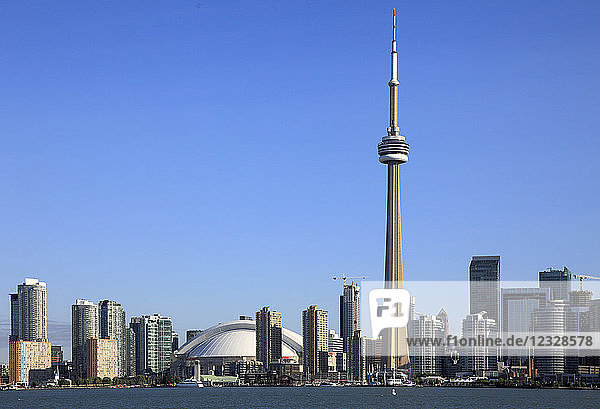 Kanada  Ontario  Toronto  Skyline  Rogers Centre  CN Tower
