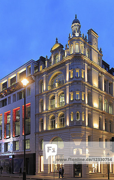Großbritannien  England  London  Piccadilly  Geschäfte  Architektur