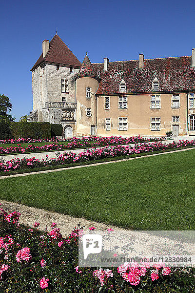 Frankreich  Bourgogne Franche Comte  Cote d'or (21)  Epoisses  Schloss Epoisses