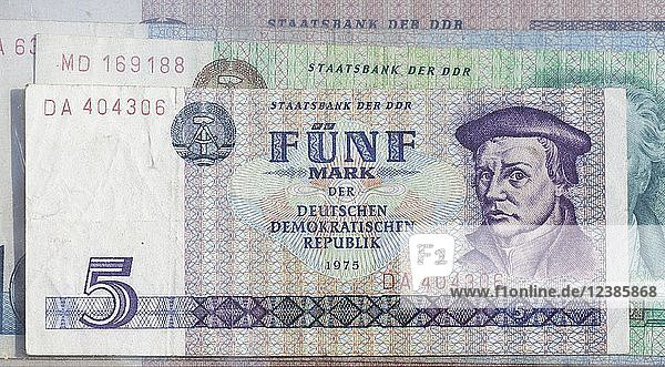 5 Mark of the GDR  banknote  front side