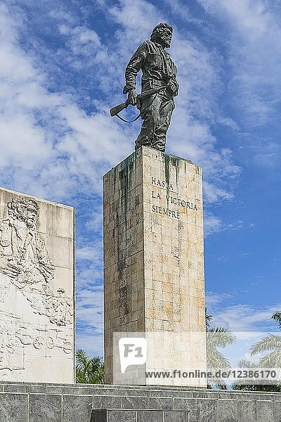 Monumento Memorial Che Guevara  Che Guevara Statue  Denkmal und Mausoleum  Platz der Revolution  Santa Clara  Kuba  Mittelamerika