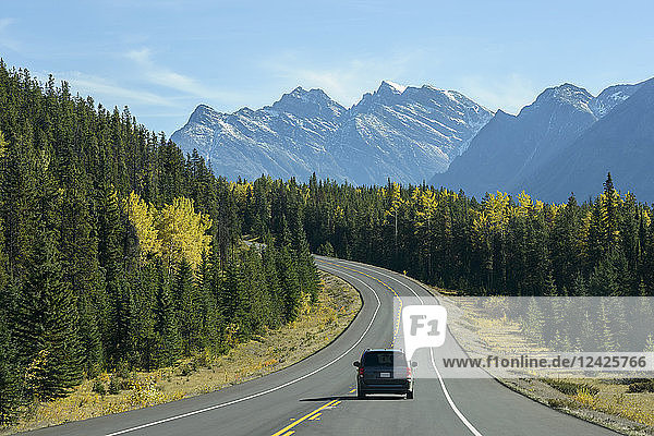 Canada  Alberta  Banff  AB-93 road in mountain landscape
