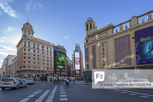 View of Plaza del Callao on bright sunny morning  Madrid  Spain  Europe