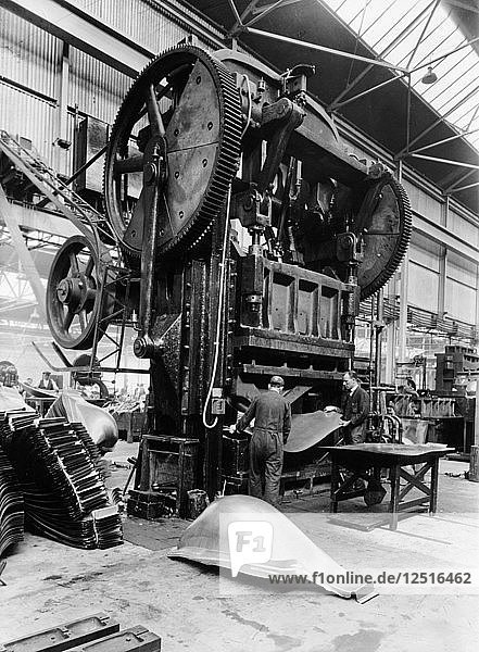Giant press  Vauxhall factory  Luton  Bedfordshire  1935. Artist: Unknown