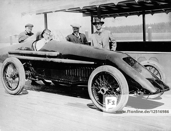 1920 Duesenberg record car  driven by Jimmy Murphy  (c1920?). Artist: Unknown