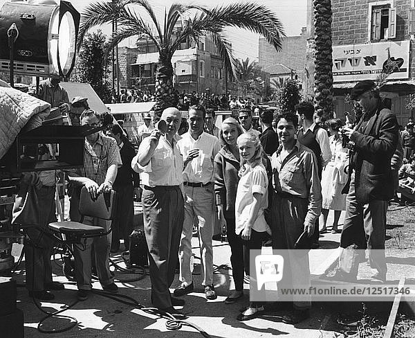 Szene während der Dreharbeiten zu Exodus  29. April 1960. Künstler: Unbekannt