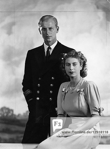 Königin Elizabeth II. mit dem Herzog von Edinburgh. Künstlerin: Dorothy Wilding.