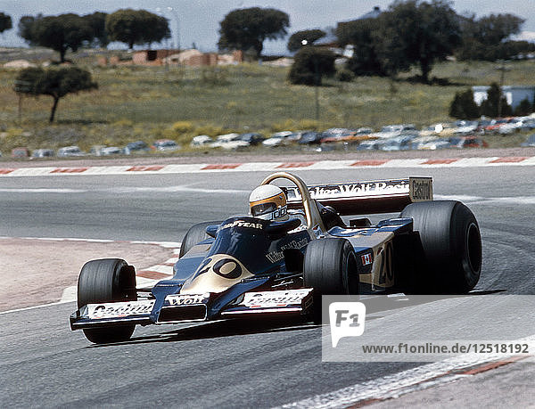 Jody Scheckter auf einem Wolf-Cosworth WR2  Großer Preis von Spanien  Jarama  Spanien  1977. Künstler: Unbekannt