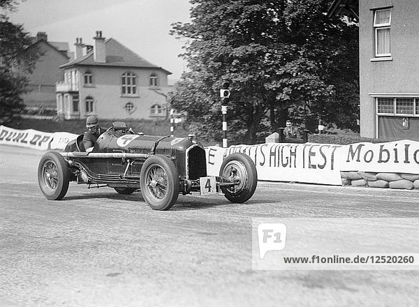 Der ehrenwerte Brian Lewis in einem Alfa Romeo Tipo B P3  Isle of Man  1934. Künstler: Unbekannt