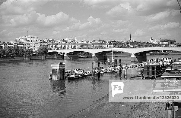 Festival Pier  Lambeth  London  um 1945-1965. Künstler: SW Rawlings