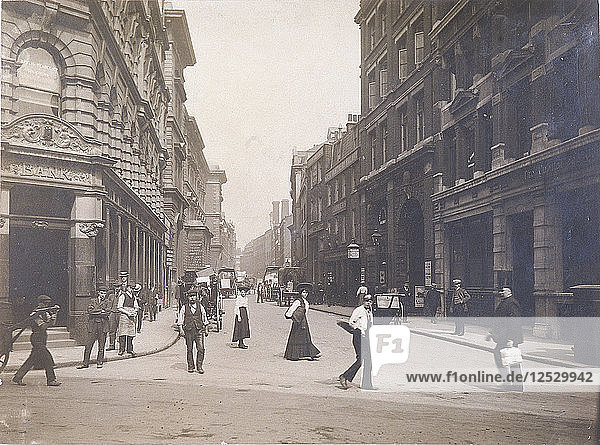 Whitecross Street von der Fore Street aus  London  um 1920. Künstler: Anon