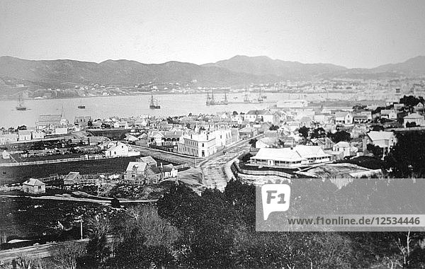 Lambton Harbour und Queens Wharf  Wellington  Neuseeland  1870. Künstler: James Bragge