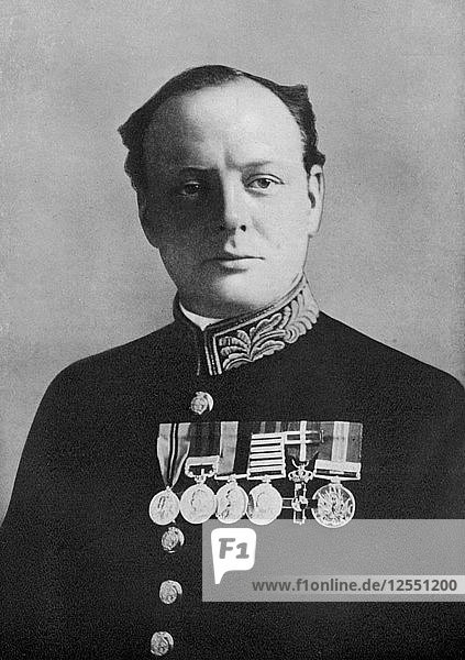 Winston Churchill  Erster Lord der Admiralität  1914-1915  (1920). Künstler: Elliott & Fry