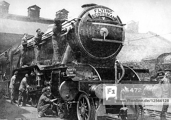 The Flying Scotsman  c1923-1939(?). Artist: Unknown