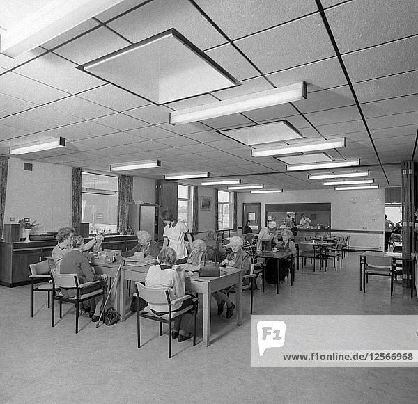 Teestube  Montague Hospital  Mexborough  South Yorkshire  1977. Künstler: Michael Walters