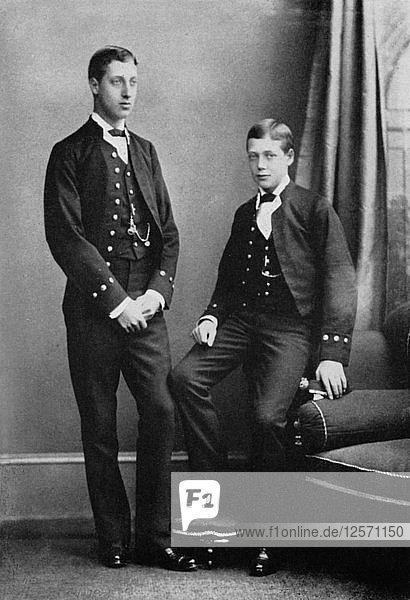 Prinz Albert Victor und Prinz George während der Fahrt der Bacchante  1881 (1964). Künstler: Herbert Numan