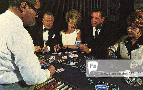 Glücksspieler  die einundzwanzig spielen  Las Vegas Nevada  USA  1967. Künstler: Unbekannt