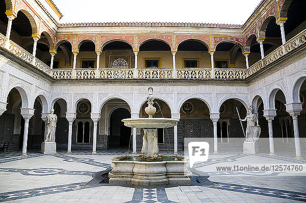 Innenhof  Haus des Pilatus  Sevilla  Andalusien  Spanien  2007. Künstler: Samuel Magal
