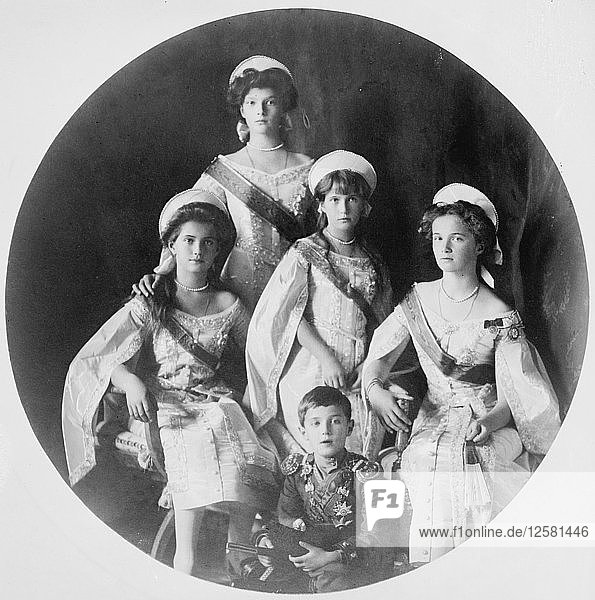 Kinder von Zar Nikolaus II. von Russland  ca. 1910-c1914. Künstler: Anon